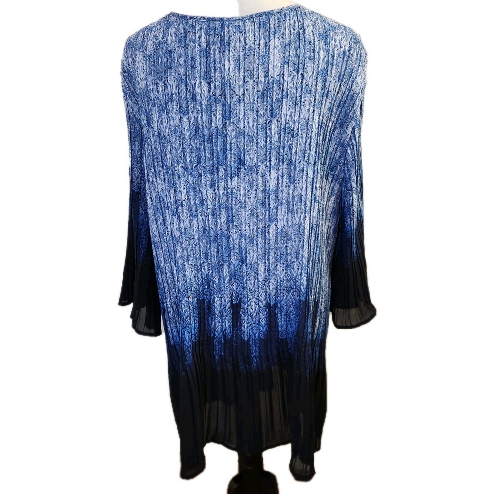 Catherines Womens Accordion Pleat Tunic Size 2X Blue Print Flare Sleeve Boho Top - Picture 3 of 16